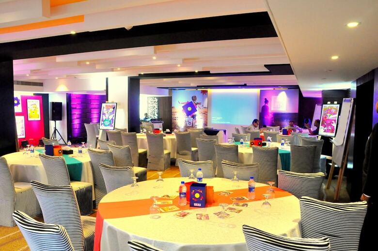 Hotel Long Beach Suites Dhaka