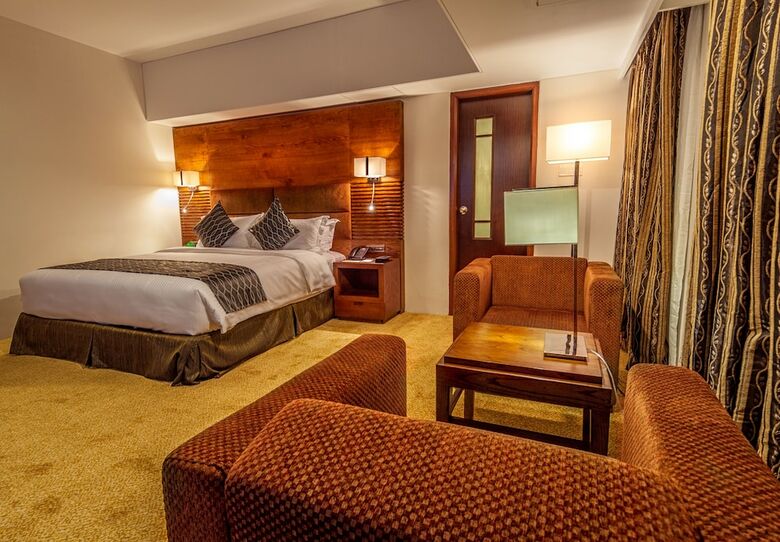 Hotel Long Beach Suites Dhaka