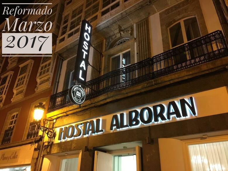Hostal Alda Albor�n Rooms