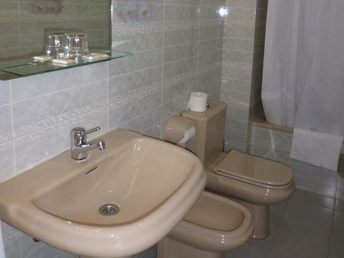Hostal Alda Albor�n Rooms