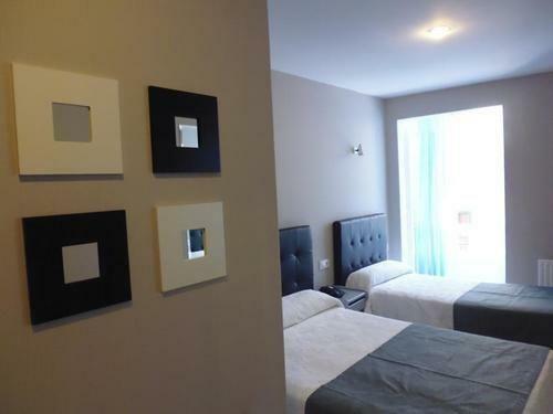 Hostal Alda Albor�n Rooms