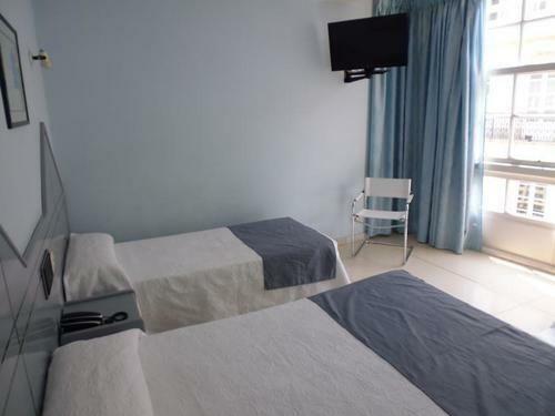 Hostal Alda Albor�n Rooms
