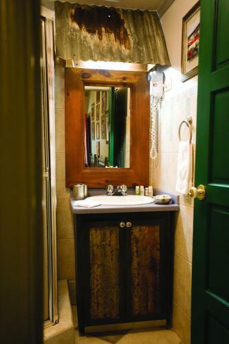Coblentz Inn Boutique Hotel