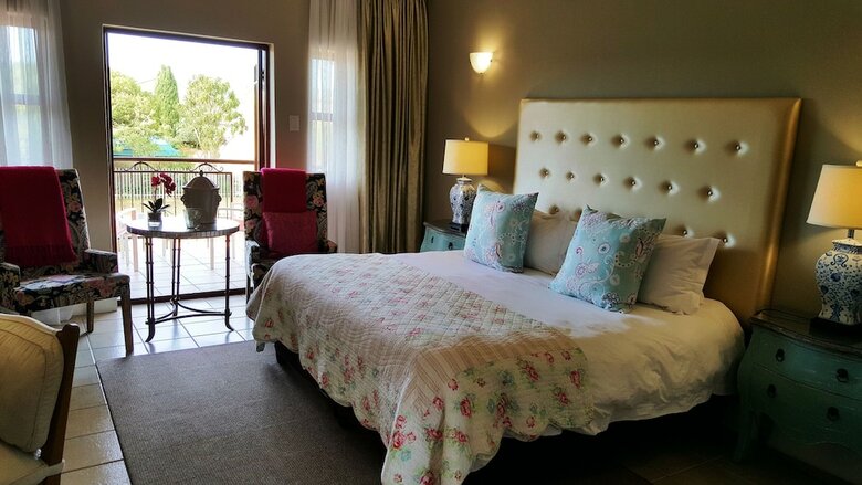 Mandyville Hotel