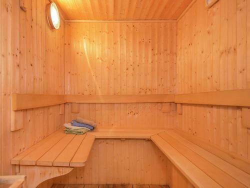 Apartamentos Holiday Home Alban Chatel