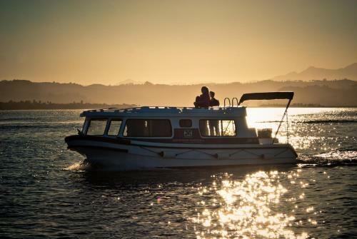 Knysna Houseboats