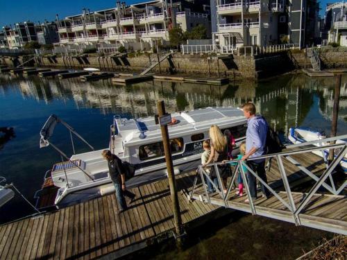 Knysna Houseboats