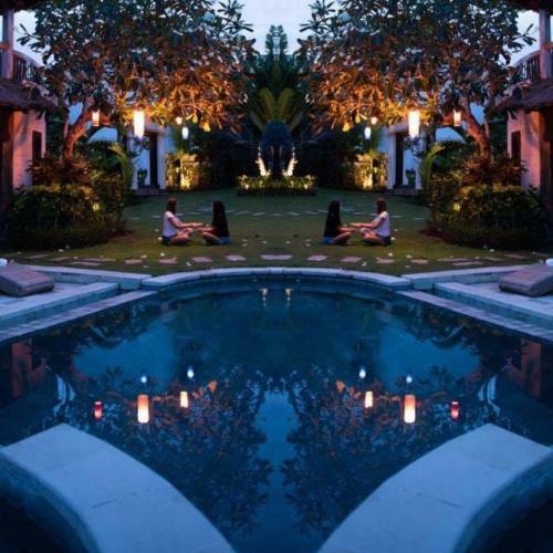 Hostal Hill Dance Bali American Hotel