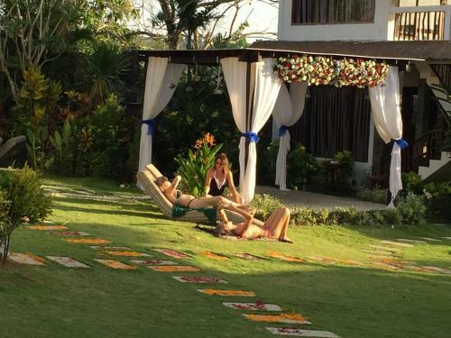 Hostal Hill Dance Bali American Hotel
