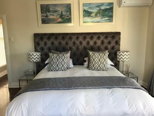 Hostal Valdior Guest House