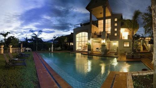 Hostal Valdior Guest House