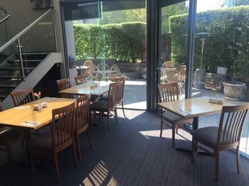 Aparthotel Quality Suites Beaumont Kew