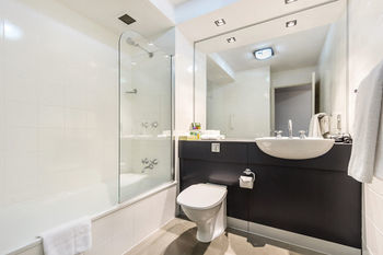 Aparthotel Quality Suites Beaumont Kew