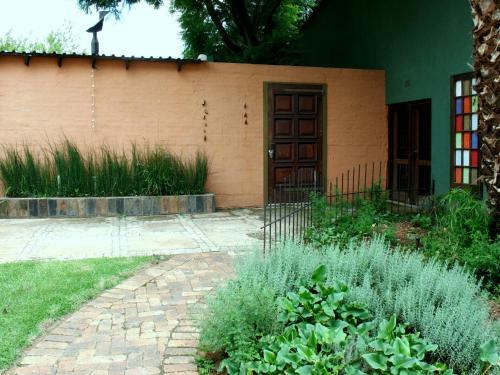 Lodge La Vue Guesthouse