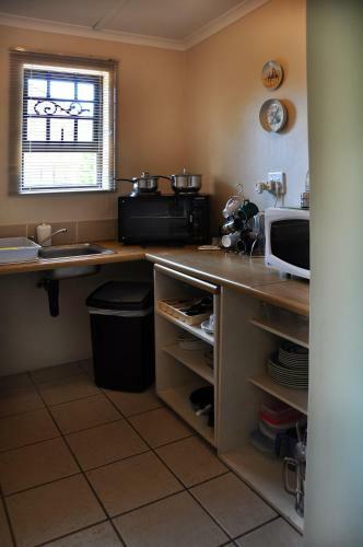 Hostal Dempsey's Guest House