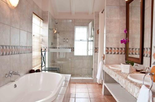 Hostal Manaar House