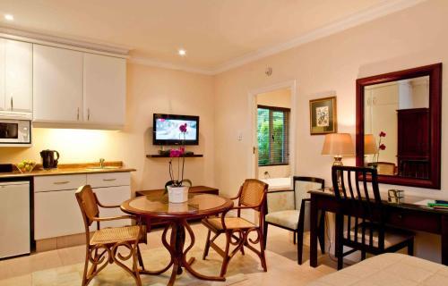 Hostal Manaar House