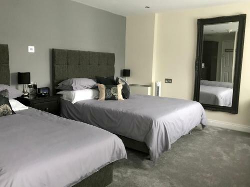 Hostal St Bernards