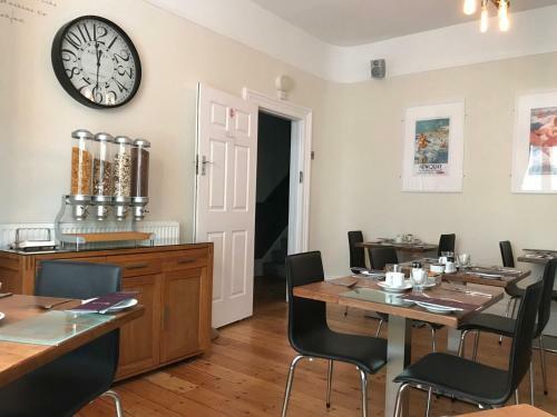 Hostal St Bernards