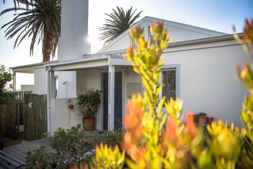 Palm Villa Cottage