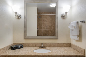 Hotel Holiday Inn Express And Suites Lafayette East