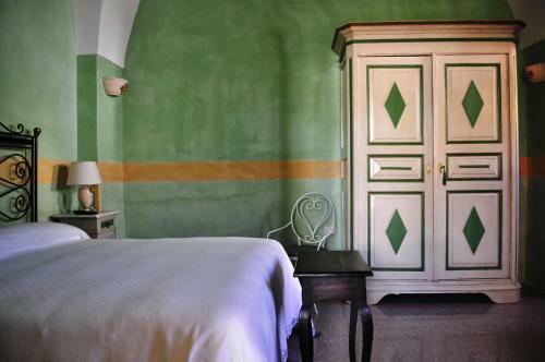 Hostal L' Adelaide