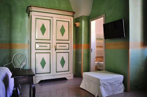 Hostal L' Adelaide