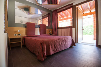 Hotel Orange