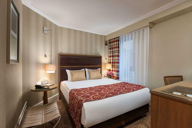 Hotel Titanic City