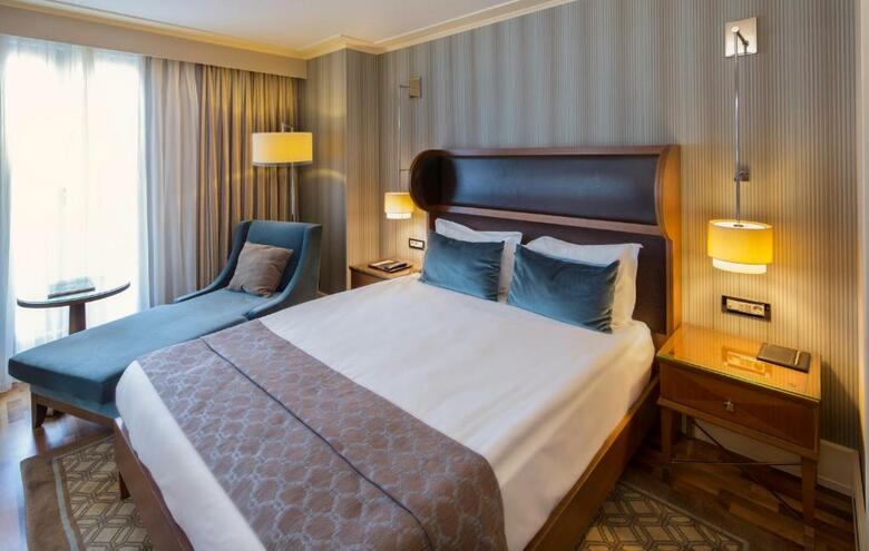 Hotel Titanic City