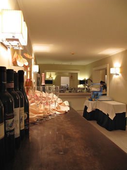 Hotel De La Ville