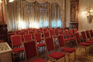 Hotel De La Ville