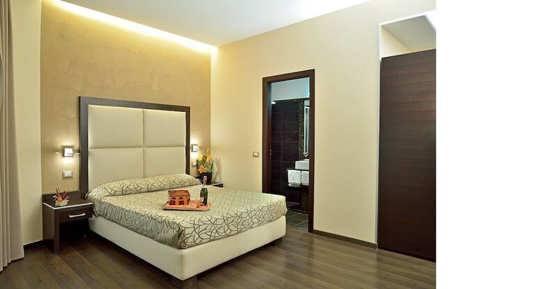 Infinity Hotel St. Peter