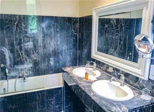 Hotel Le Manoir Des Impressionnistes & Spa