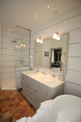Bed & Breakfast Chambres D'h�tes Le Clos De Gr�ce