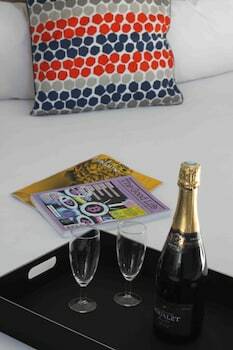 Hotel H�tel Henri IV