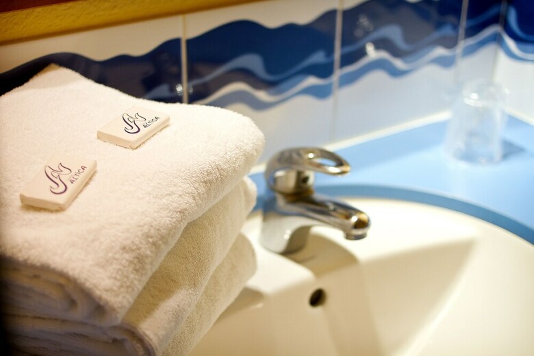 Hotel H�tel Altica La Rochelle