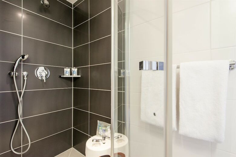 Hotel Kyriad La Rochelle Centre - Les Minimes