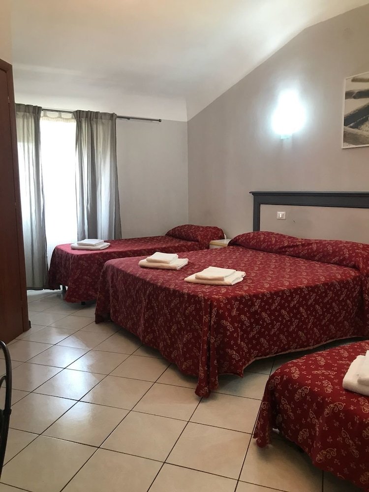 Hostal Fanti Rooms