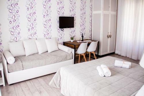 Hostal Marta B&B