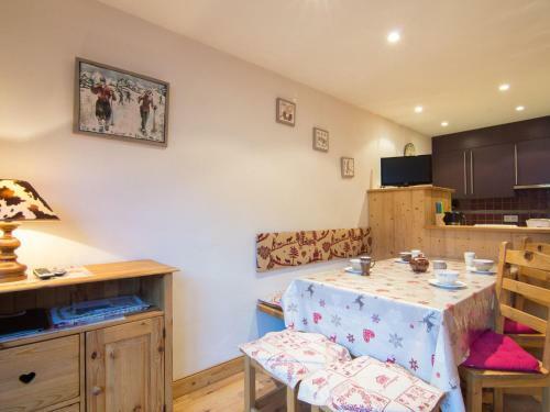 Apartment Curling IX Tignes