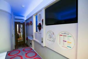 Tune Hotel Canary Wharf