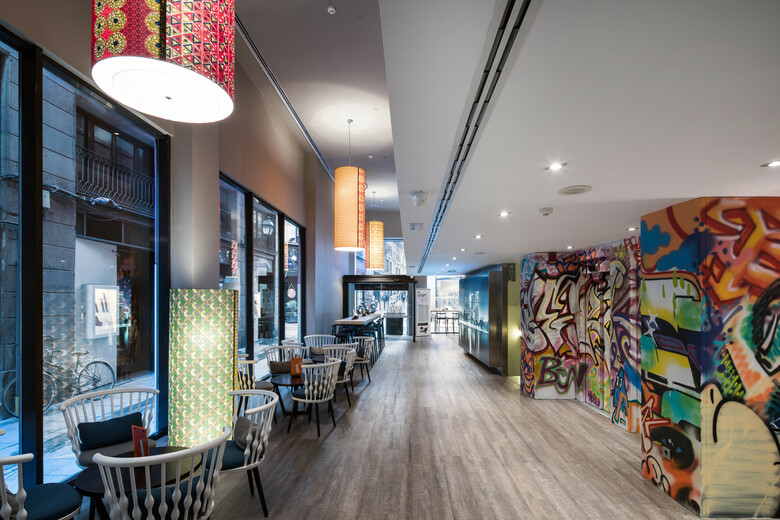 Hotel Catalonia Aviny�