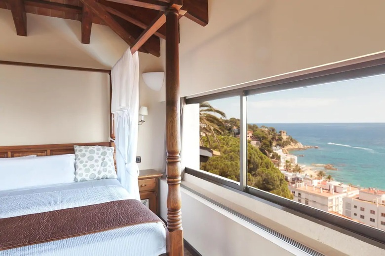 Hotel Roger De Flor Seleqtta