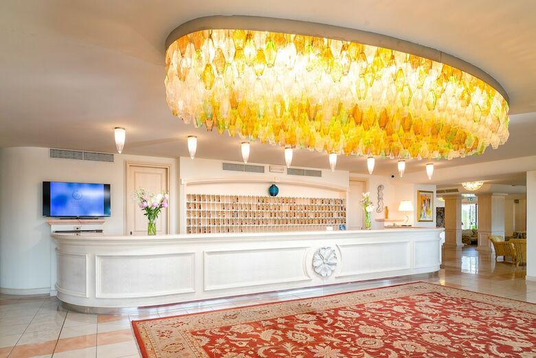 Universal Hotel