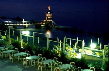 Hotel Riva Del Sole