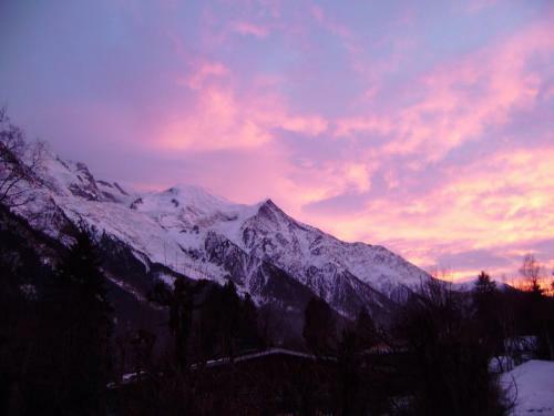 Chalet Altitude 1057