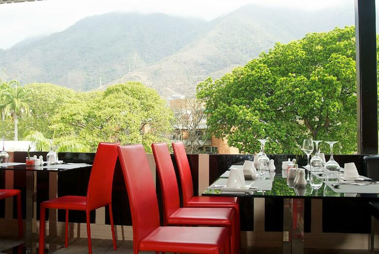 Hotel Altamira Village