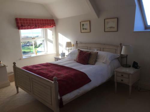 Bed & Breakfast Church House