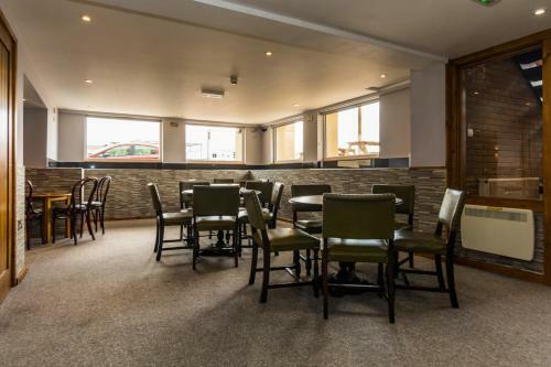 The Sandringham Hotel